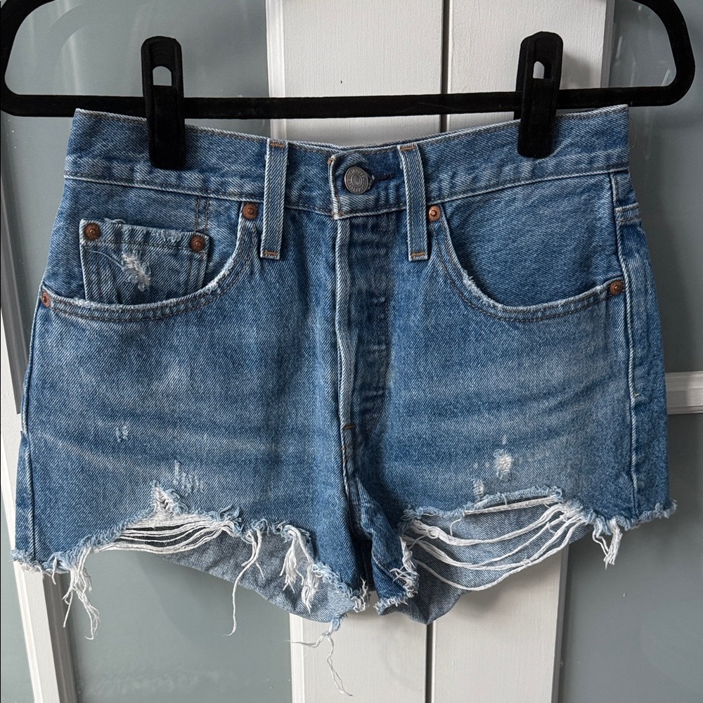 Distressed Blue Denim Levi’s Women Shorts